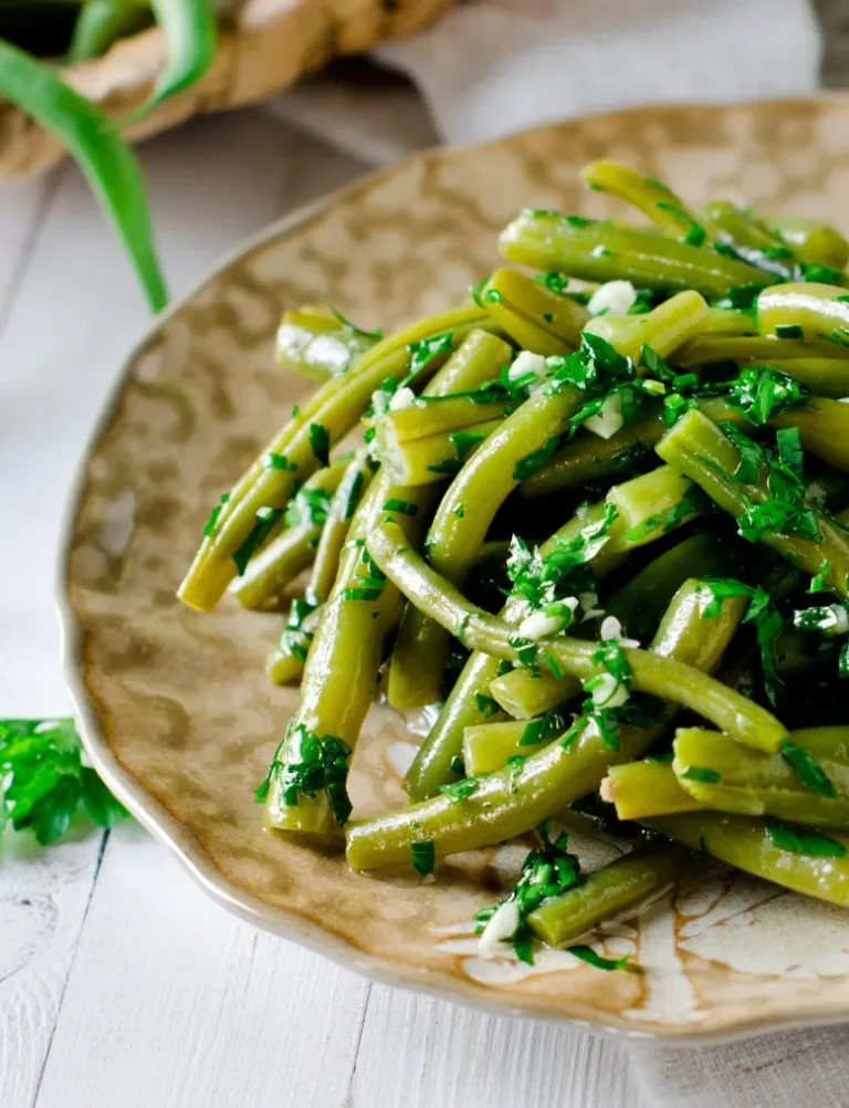 Haricots Verts a l'Ail recipe