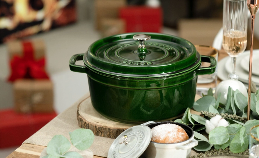 enamelled cast iron dutch oven