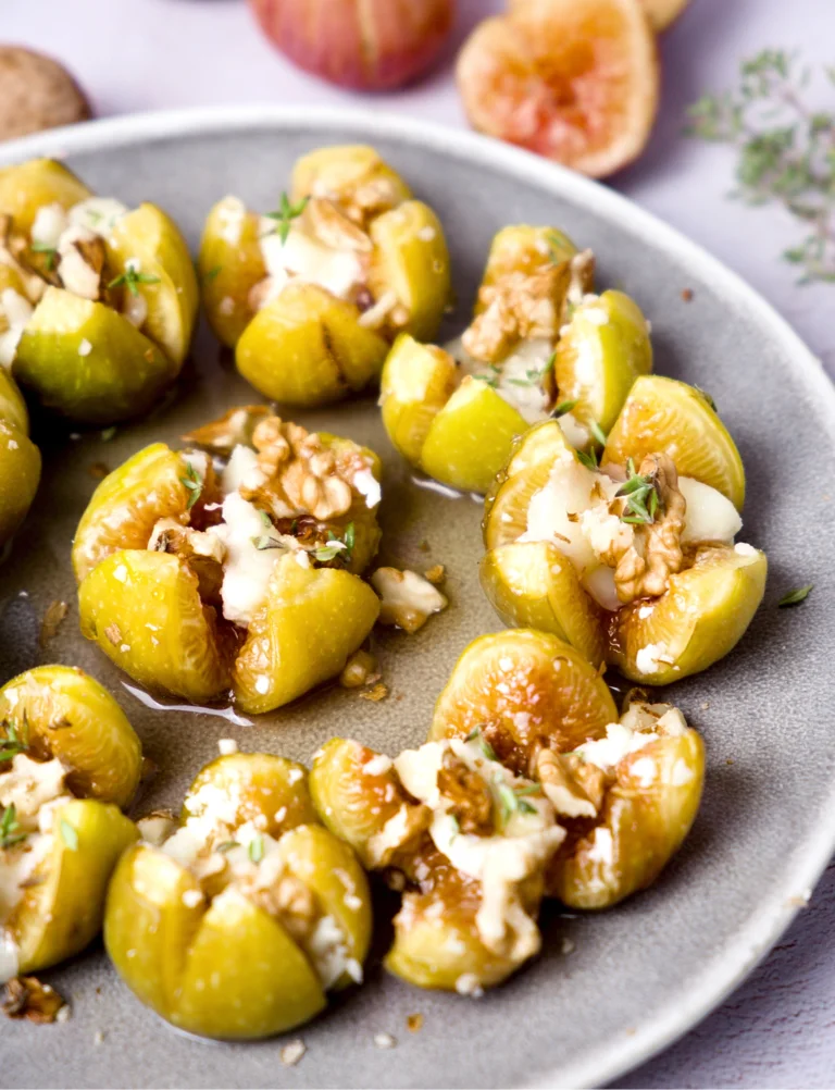 Roasted figs with goat cheese and honey recipe